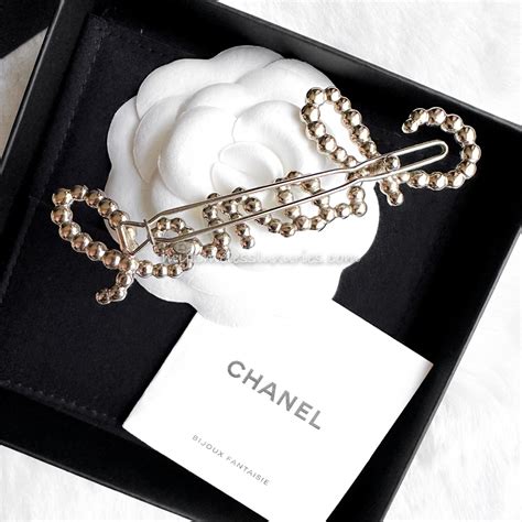 chanel script hair clip|chanel hair claw clip.